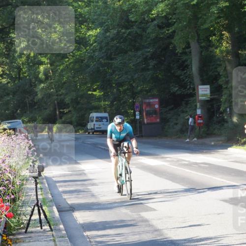 08.09.2024 - Stadtparktriathlon Zöllner http://msf.ph/oto/6983381 08.09.2024 09:32:10 Radfahren 124, 140 meine-sportfotos.de