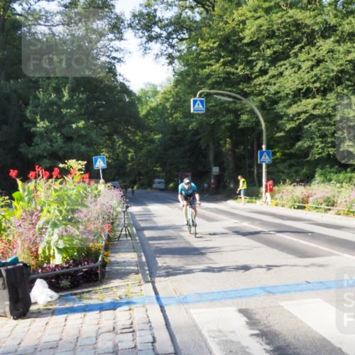 08.09.2024 - Stadtparktriathlon Zöllner http://msf.ph/oto/6983388 08.09.2024 09:32:10 Radfahren 124, 140 meine-sportfotos.de