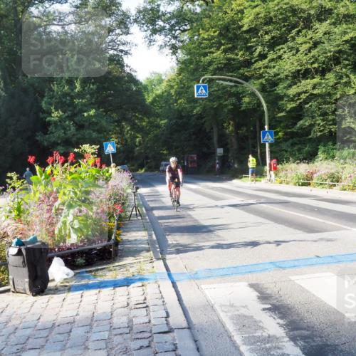 08.09.2024 - Stadtparktriathlon Zöllner http://msf.ph/oto/6983411 08.09.2024 09:32:21 Radfahren 95, 140 meine-sportfotos.de