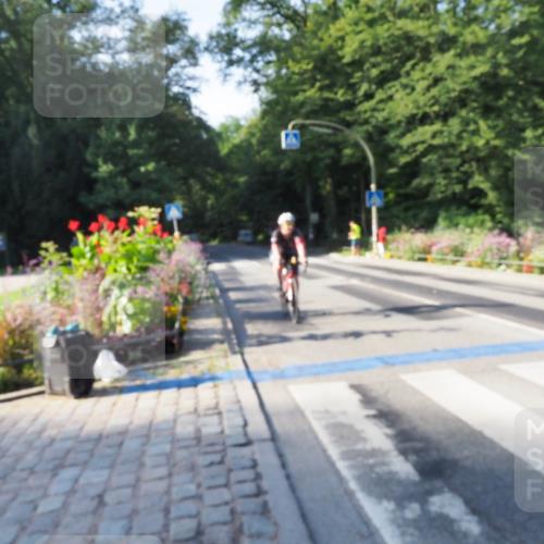 08.09.2024 - Stadtparktriathlon Zöllner http://msf.ph/oto/6983414 08.09.2024 09:32:22 Radfahren 95 meine-sportfotos.de