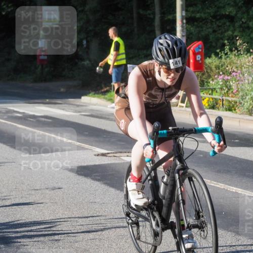 08.09.2024 - Stadtparktriathlon Zöllner http://msf.ph/oto/6983566 08.09.2024 09:34:46 Radfahren 135, 141 meine-sportfotos.de