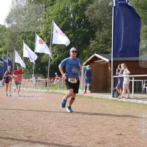 08.09.2024 - Airport Race Strokosch-Dieckow http://msf.ph/oto/6983595 08.09.2024 12:48:01 Ziel 57, 97, 493, 757 meine-sportfotos.de
