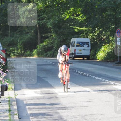 08.09.2024 - Stadtparktriathlon Zöllner http://msf.ph/oto/6983896 08.09.2024 09:39:45 Radfahren 173, 176 meine-sportfotos.de