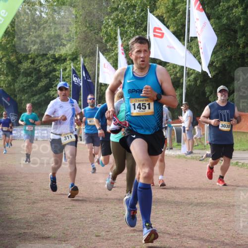 08.09.2024 - Airport Race Strokosch-Dieckow http://msf.ph/oto/6984200 08.09.2024 12:22:37 Ziel 165, 232, 238, 311, 315, 411, 1057, 1124, 1142, 1247, 1451, 1479, 2761, 2894, 2895, 3008, 3038 meine-sportfotos.de