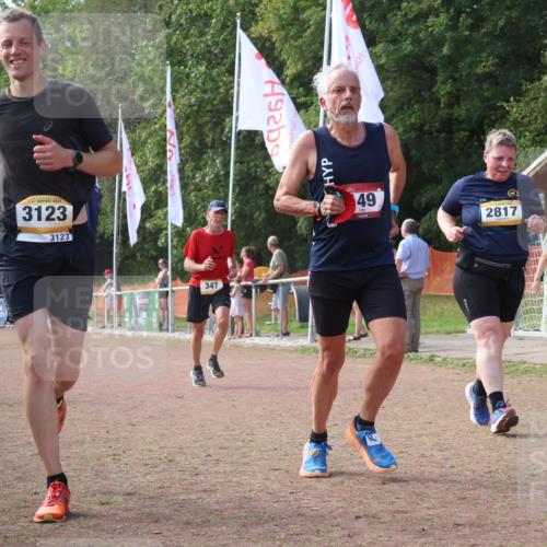 08.09.2024 - Airport Race Strokosch-Dieckow http://msf.ph/oto/6985162 08.09.2024 12:26:03 Ziel 149, 347, 567, 584, 1399, 1490, 2817, 3109, 3123 meine-sportfotos.de