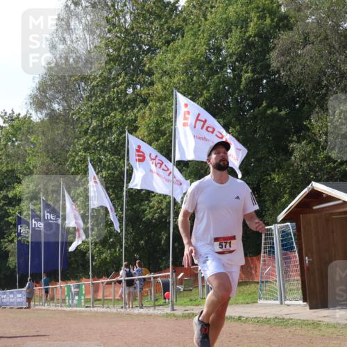 08.09.2024 - Airport Race Strokosch-Dieckow http://msf.ph/oto/6985678 08.09.2024 12:54:57 Ziel 571, 1376 meine-sportfotos.de