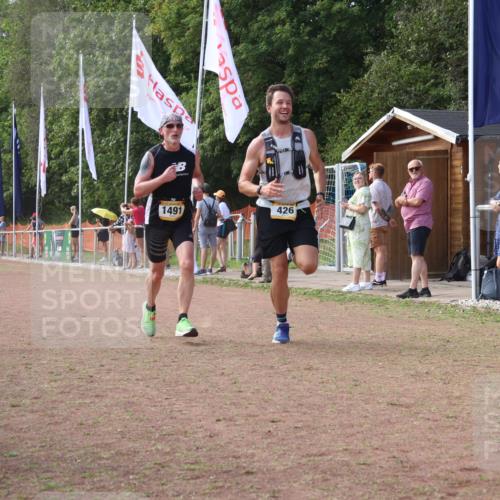 08.09.2024 - Airport Race Strokosch-Dieckow http://msf.ph/oto/6985685 08.09.2024 12:27:54 Ziel 109, 120, 272, 318, 1040, 1491 meine-sportfotos.de