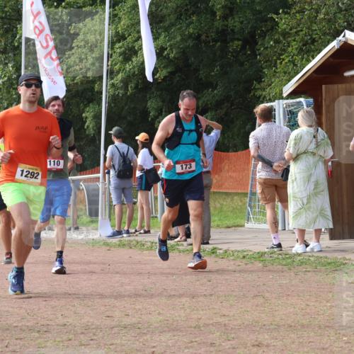 08.09.2024 - Airport Race Strokosch-Dieckow http://msf.ph/oto/6985758 08.09.2024 12:28:08 Ziel 110, 173, 786, 1026, 1141, 1292, 3079 meine-sportfotos.de