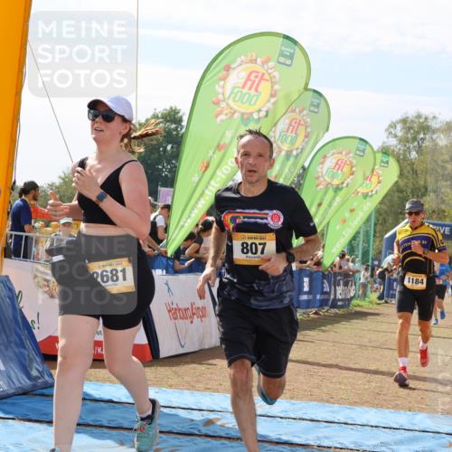 08.09.2024 - Airport Race Strokosch-Dieckow http://msf.ph/oto/6986088 08.09.2024 12:17:05 Ziel 635, 807, 1184, 2681, 2682 meine-sportfotos.de