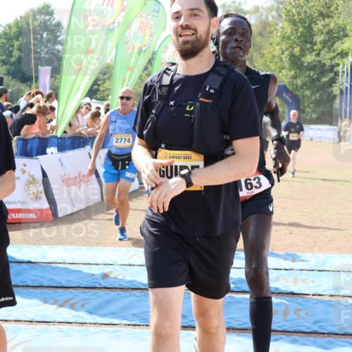 08.09.2024 - Airport Race Strokosch-Dieckow http://msf.ph/oto/6986217 08.09.2024 12:17:28 Ziel 163, 412, 1224, 2511, 2574, 2610, 2649, 2663, 2664, 2774, 2775, 2803, 2882, 2884 meine-sportfotos.de