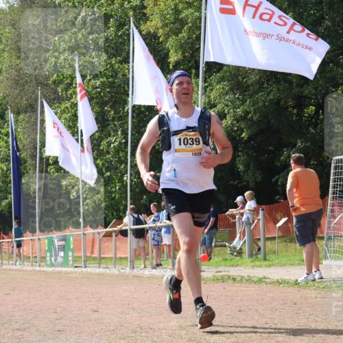 08.09.2024 - Airport Race Strokosch-Dieckow http://msf.ph/oto/6986511 08.09.2024 12:59:15 Ziel 1039 meine-sportfotos.de