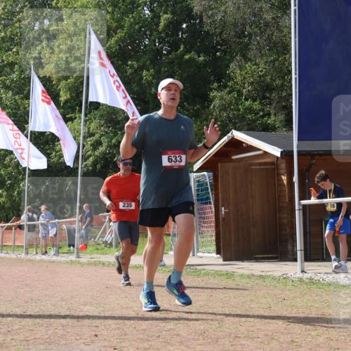 08.09.2024 - Airport Race Strokosch-Dieckow http://msf.ph/oto/6986539 08.09.2024 12:59:31 Ziel 235, 633, 1471 meine-sportfotos.de