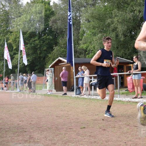 08.09.2024 - Airport Race Strokosch-Dieckow http://msf.ph/oto/6986864 08.09.2024 12:29:47 Ziel 419, 558, 697, 843, 1014, 1038 meine-sportfotos.de