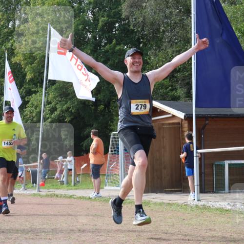 08.09.2024 - Airport Race Strokosch-Dieckow http://msf.ph/oto/6987145 08.09.2024 13:00:57 Ziel 279, 613, 908, 1452 meine-sportfotos.de