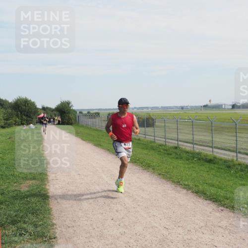 08.09.2024 - Airport Race Miley Keyser http://msf.ph/oto/6988300 08.09.2024 12:01:08 Laufen OLYMPUS, DIGITAL, CAMERA meine-sportfotos.de