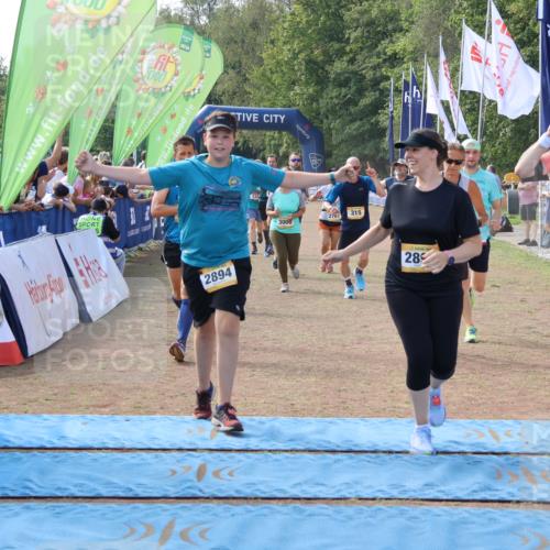 08.09.2024 - Airport Race Strokosch-Dieckow http://msf.ph/oto/6988749 08.09.2024 12:22:41 Ziel 165, 232, 238, 311, 315, 411, 1057, 1124, 1451, 1479, 2761, 2894, 2895, 3008, 3038 meine-sportfotos.de