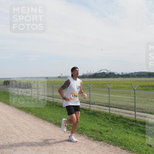 08.09.2024 - Airport Race Miley Keyser http://msf.ph/oto/6988790 08.09.2024 12:03:07 Laufen OLYMPUS, DIGITAL, CAMERA meine-sportfotos.de