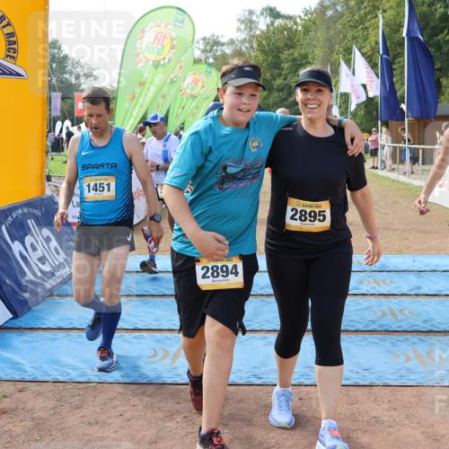 08.09.2024 - Airport Race Strokosch-Dieckow http://msf.ph/oto/6988834 08.09.2024 12:22:43 Ziel 165, 232, 238, 311, 315, 411, 1057, 1124, 1142, 1247, 1451, 1479, 2761, 2894, 2895, 3008, 3038 meine-sportfotos.de