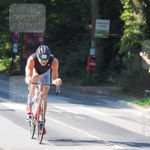 08.09.2024 - Stadtparktriathlon Zöllner http://msf.ph/oto/6988885 08.09.2024 10:13:55 Radfahren 216, 221, 252 meine-sportfotos.de