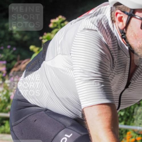 08.09.2024 - Stadtparktriathlon Zöllner http://msf.ph/oto/6988943 08.09.2024 10:14:06 Radfahren 216 meine-sportfotos.de