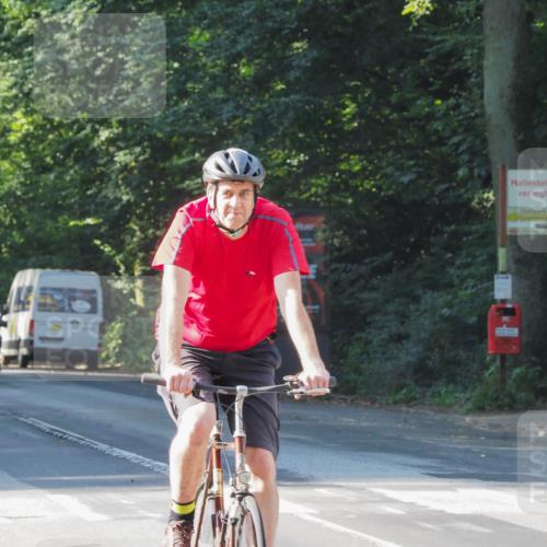 08.09.2024 - Stadtparktriathlon Zöllner http://msf.ph/oto/6989003 08.09.2024 10:14:18 Radfahren 202, 231 meine-sportfotos.de