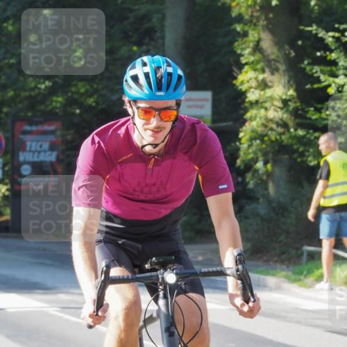 08.09.2024 - Stadtparktriathlon Zöllner http://msf.ph/oto/6989134 08.09.2024 10:15:11 Radfahren 256 meine-sportfotos.de