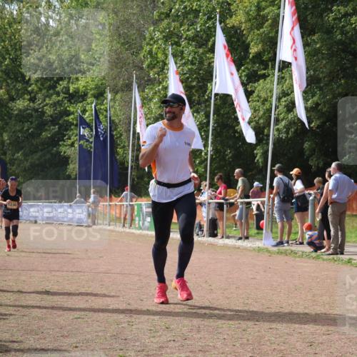 08.09.2024 - Airport Race Strokosch-Dieckow http://msf.ph/oto/6989168 08.09.2024 12:32:21 Ziel 935, 1230, 1239 meine-sportfotos.de