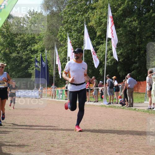 08.09.2024 - Airport Race Strokosch-Dieckow http://msf.ph/oto/6989179 08.09.2024 12:32:22 Ziel 935, 1230, 1239 meine-sportfotos.de