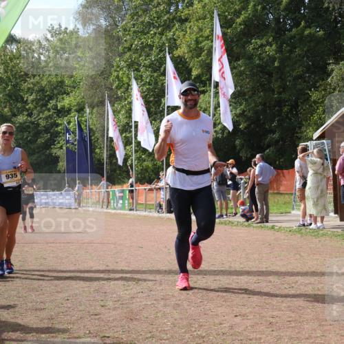 08.09.2024 - Airport Race Strokosch-Dieckow http://msf.ph/oto/6989203 08.09.2024 12:32:22 Ziel 935, 1230, 1239 meine-sportfotos.de