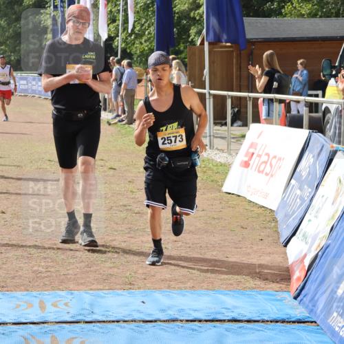 08.09.2024 - Airport Race Strokosch-Dieckow http://msf.ph/oto/6989465 08.09.2024 12:23:18 Ziel 81, 976, 1185, 1208, 2573, 2644, 2840 meine-sportfotos.de