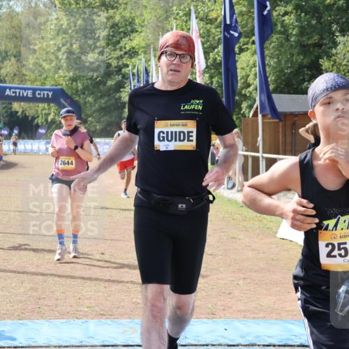 08.09.2024 - Airport Race Strokosch-Dieckow http://msf.ph/oto/6989511 08.09.2024 12:23:20 Ziel 81, 976, 1185, 1208, 2573, 2644, 2840 meine-sportfotos.de