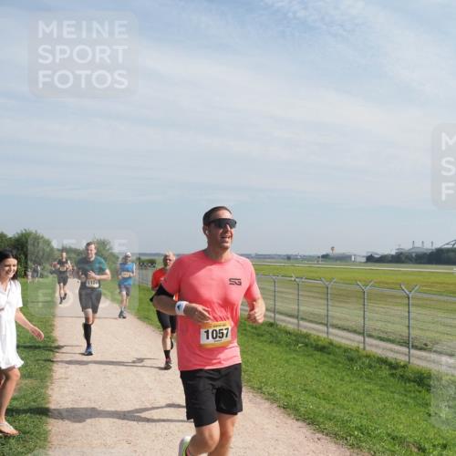 08.09.2024 - Airport Race Miley Keyser http://msf.ph/oto/6990753 08.09.2024 12:08:49 Laufen OLYMPUS, DIGITAL, CAMERA meine-sportfotos.de