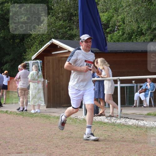 08.09.2024 - Airport Race Strokosch-Dieckow http://msf.ph/oto/6991688 08.09.2024 12:34:39 Ziel 231, 520, 662, 798, 857, 1072 meine-sportfotos.de