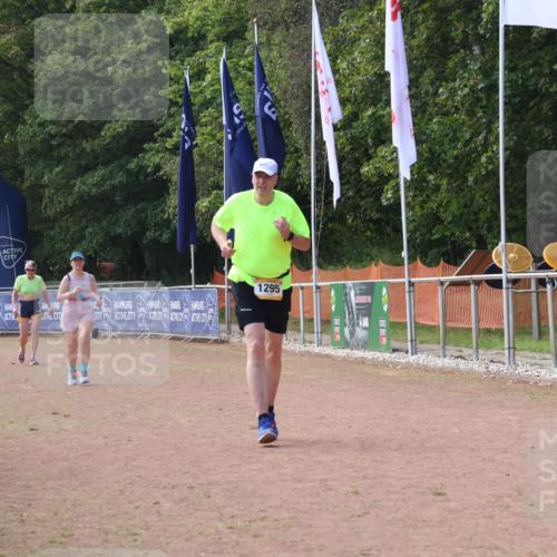 08.09.2024 - Airport Race Strokosch-Dieckow http://msf.ph/oto/6992047 08.09.2024 13:09:44 Ziel 234, 1295, 1384 meine-sportfotos.de