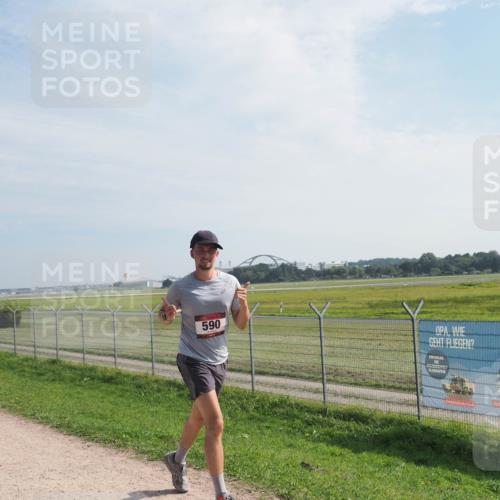 08.09.2024 - Airport Race Miley Keyser http://msf.ph/oto/6992901 08.09.2024 12:13:06 Laufen OLYMPUS, DIGITAL, CAMERA meine-sportfotos.de