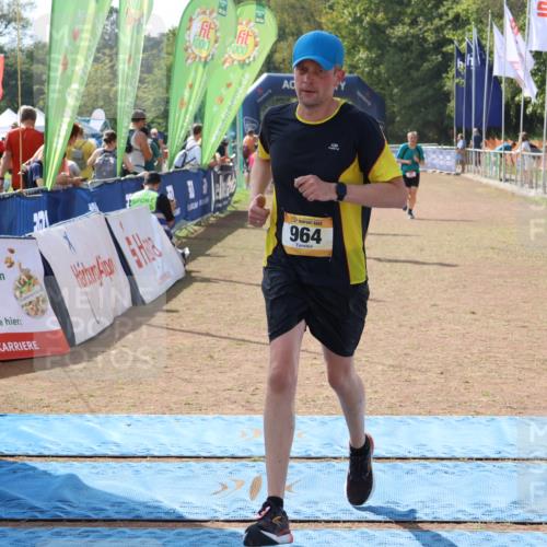 08.09.2024 - Airport Race Strokosch-Dieckow http://msf.ph/oto/6993143 08.09.2024 12:49:35 Ziel 335, 341, 383, 964, 1504 meine-sportfotos.de