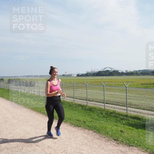 08.09.2024 - Airport Race Miley Keyser http://msf.ph/oto/6993229 08.09.2024 12:13:40 Laufen OLYMPUS, DIGITAL, CAMERA meine-sportfotos.de