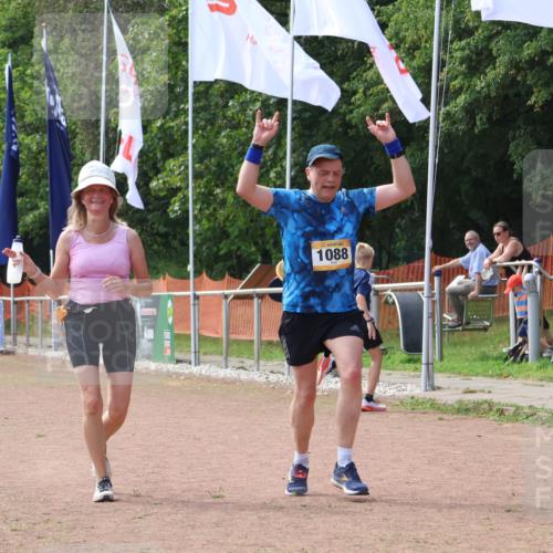 08.09.2024 - Airport Race Strokosch-Dieckow http://msf.ph/oto/6993493 08.09.2024 13:12:39 Ziel 977, 1088 meine-sportfotos.de