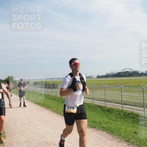 08.09.2024 - Airport Race Miley Keyser http://msf.ph/oto/6994316 08.09.2024 12:15:12 Laufen OLYMPUS, DIGITAL, CAMERA meine-sportfotos.de