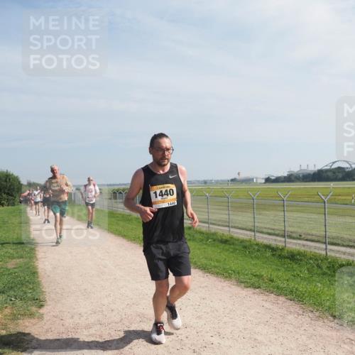 08.09.2024 - Airport Race Miley Keyser http://msf.ph/oto/6994432 08.09.2024 12:15:22 Laufen OLYMPUS, DIGITAL, CAMERA meine-sportfotos.de