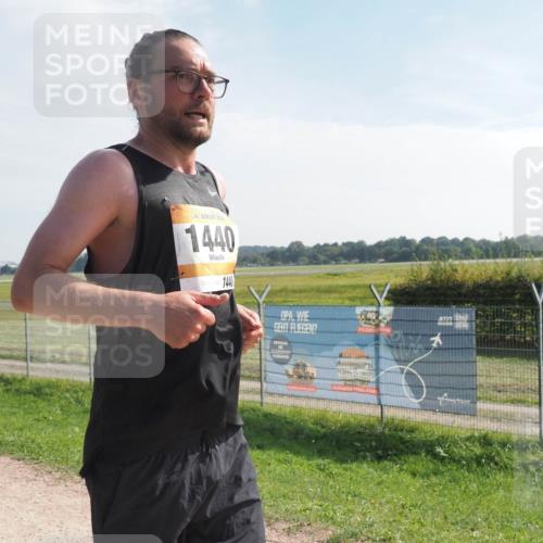 08.09.2024 - Airport Race Miley Keyser http://msf.ph/oto/6994448 08.09.2024 12:15:23 Laufen OLYMPUS, DIGITAL, CAMERA meine-sportfotos.de