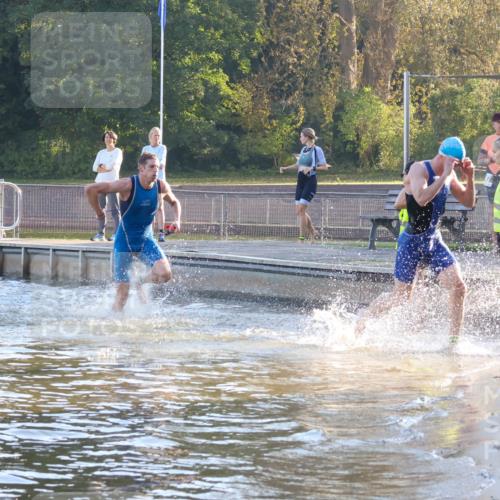 08.09.2024 - Stadtparktriathlon Luisa Fischer http://msf.ph/oto/6995250 08.09.2024 08:44:14 Schwimmen 7, 10 meine-sportfotos.de