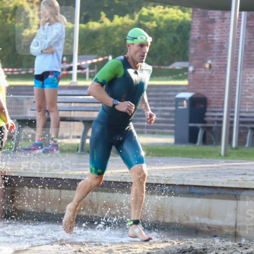 08.09.2024 - Stadtparktriathlon Luisa Fischer http://msf.ph/oto/6995637 08.09.2024 08:46:22 Schwimmen 1, 34, 62, 71 meine-sportfotos.de