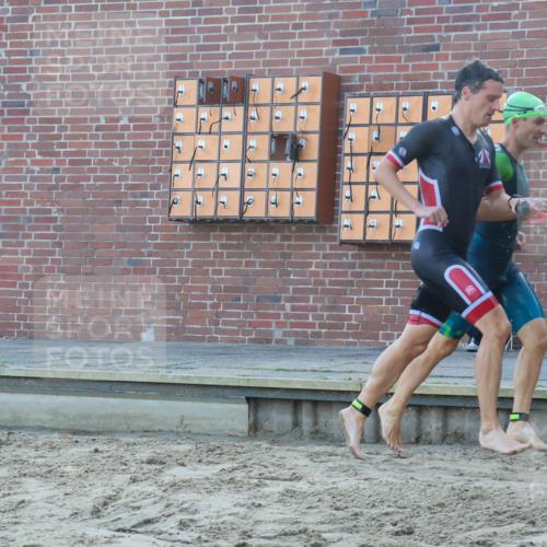 08.09.2024 - Stadtparktriathlon Luisa Fischer http://msf.ph/oto/6995663 08.09.2024 08:46:25 Schwimmen 1, 22, 34, 62, 71 meine-sportfotos.de