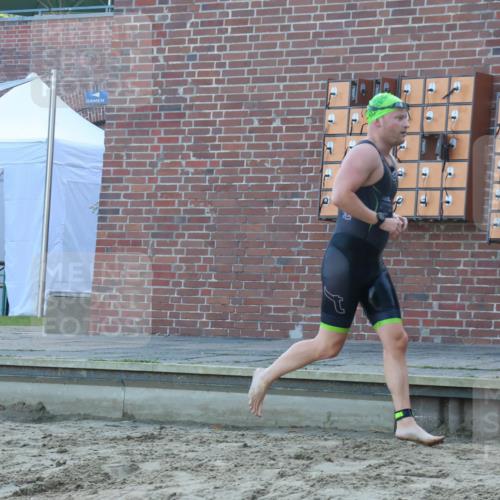 08.09.2024 - Stadtparktriathlon Luisa Fischer http://msf.ph/oto/6995679 08.09.2024 08:46:28 Schwimmen 1, 22, 34, 47, 62, 71 meine-sportfotos.de