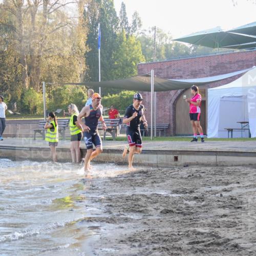 08.09.2024 - Stadtparktriathlon Luisa Fischer http://msf.ph/oto/6995714 08.09.2024 08:46:40 Schwimmen 19, 25, 26, 29, 47, 50, 68, 77, 83, 86 meine-sportfotos.de