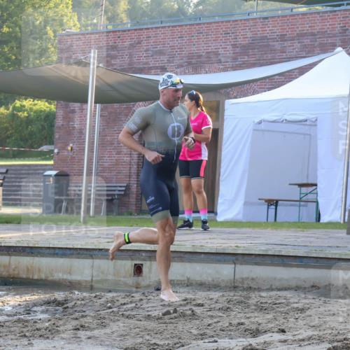 08.09.2024 - Stadtparktriathlon Luisa Fischer http://msf.ph/oto/6995802 08.09.2024 08:46:56 Schwimmen 3, 20, 33, 48, 80, 83, 89 meine-sportfotos.de