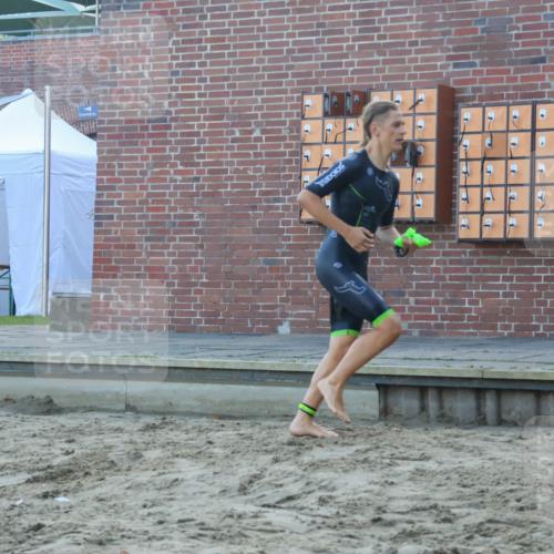 08.09.2024 - Stadtparktriathlon Luisa Fischer http://msf.ph/oto/6995845 08.09.2024 08:47:05 Schwimmen 3, 20, 78, 80, 89 meine-sportfotos.de