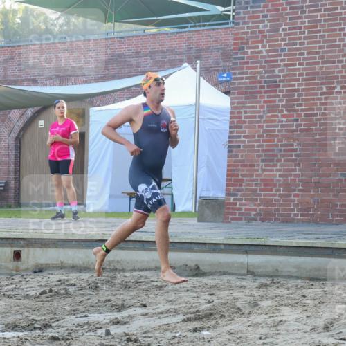 08.09.2024 - Stadtparktriathlon Luisa Fischer http://msf.ph/oto/6995851 08.09.2024 08:47:07 Schwimmen 3, 44, 78, 80 meine-sportfotos.de