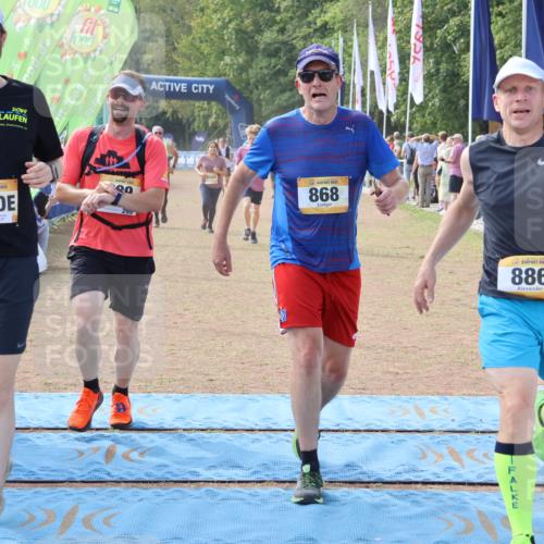 08.09.2024 - Airport Race Strokosch-Dieckow http://msf.ph/oto/6995942 08.09.2024 12:28:30 Ziel 26, 177, 299, 759, 831, 868, 886, 897, 1215, 1462, 1465, 2577, 3088 meine-sportfotos.de